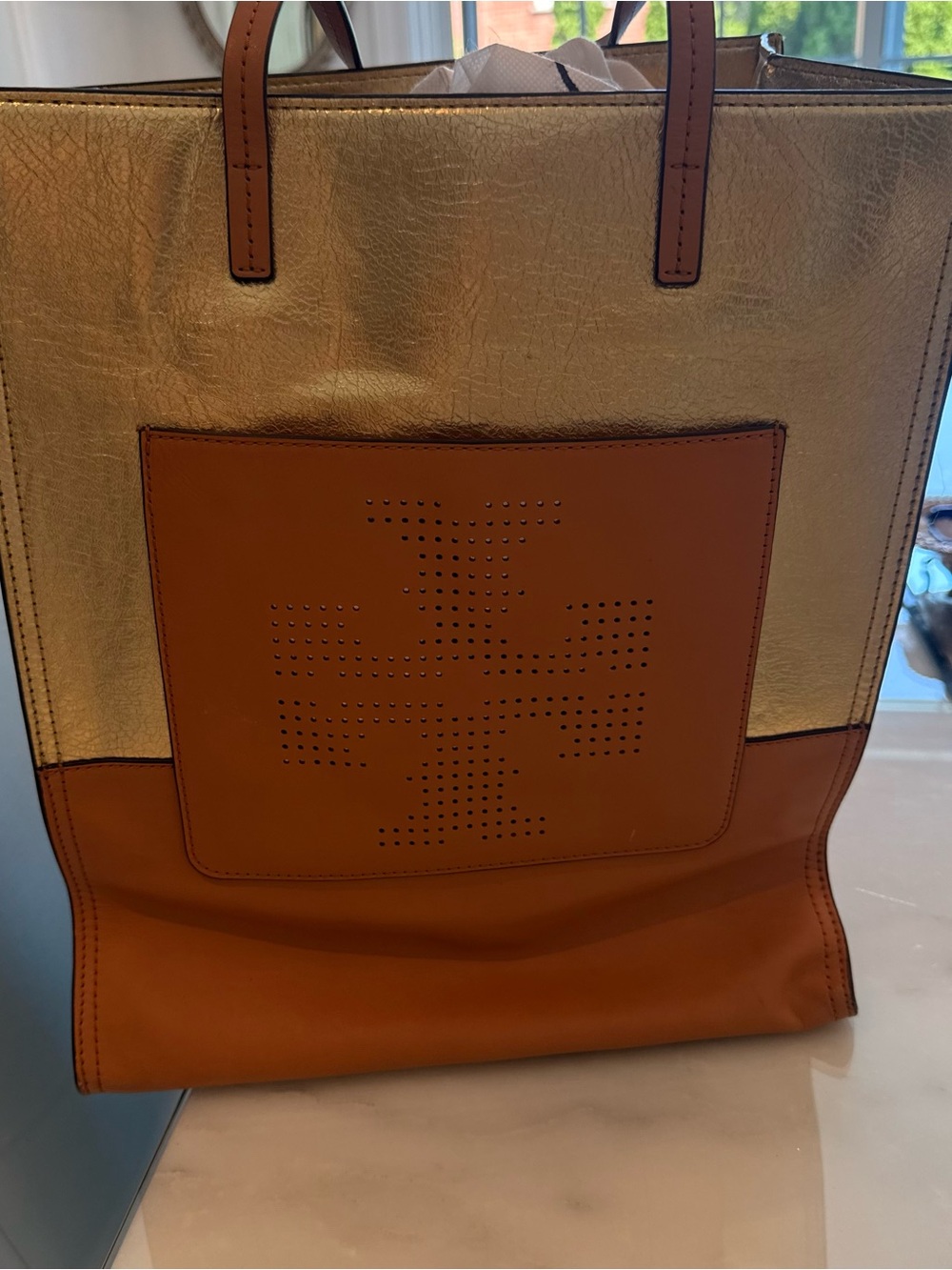 TORY BURCH  Tote Bag in Tan and Gold - Sophisticated Everyday Carry